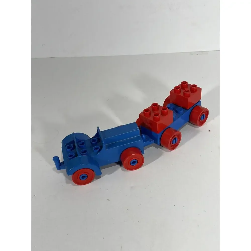 Lot 6 Vintage Illco Little People Car + Lego Train Cars + 70’s Toy Cop Black Hat